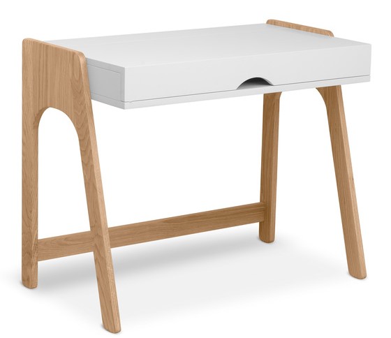 Aura-Desk.3389