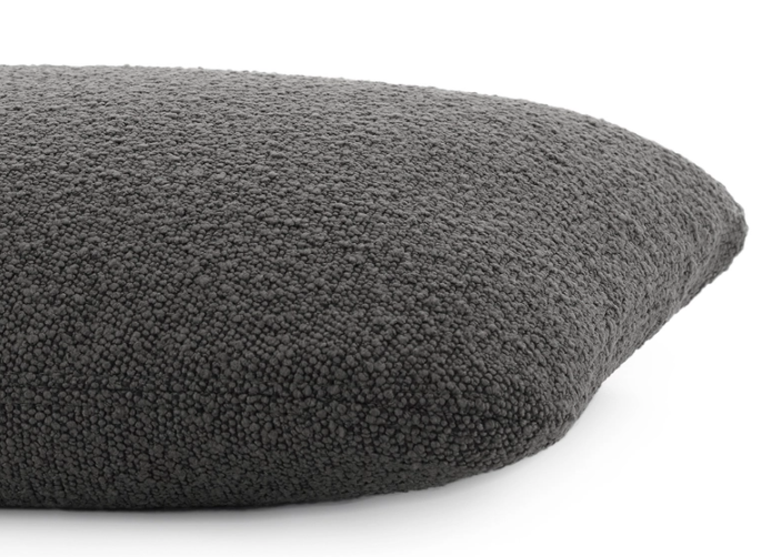 K-Waiting-Cushion-Boucl.3639